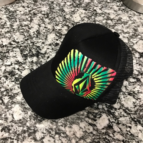 Volcom Rasta Trucker Hat - Picture 2 of 2